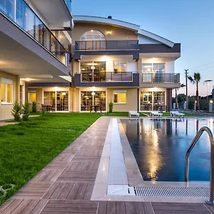Lara Homes אנטליה